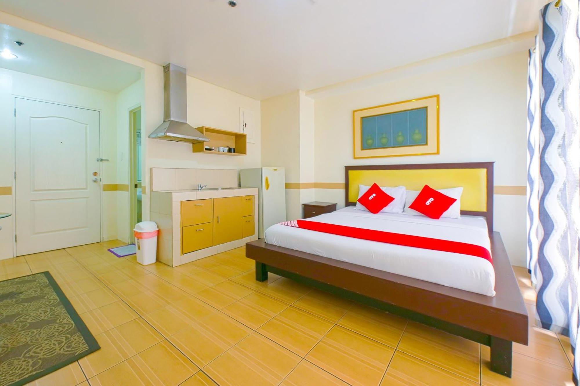 Oyo 769 Poblacion Suites Polaris Makati City Exterior photo